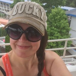 Meet your Posher, Heather